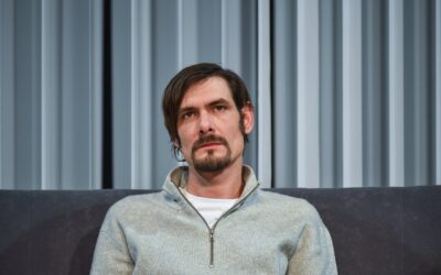 Az idény végére összeforrt a társulat Beszélgetés Mészáros Gáborral, a szabadkai Kosztolányi Dezső Színház igazgatójával
