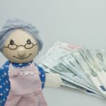 Több mint 700 ezer kisnyugdíjas számíthat extra támogatásra