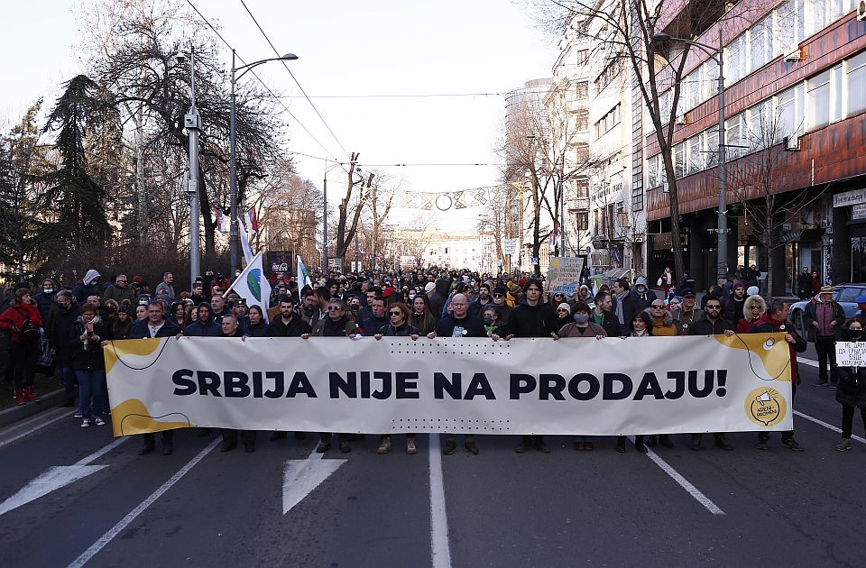 Átadták a kormánynak a lítiumbányászat leállítására vonatkozó követelést