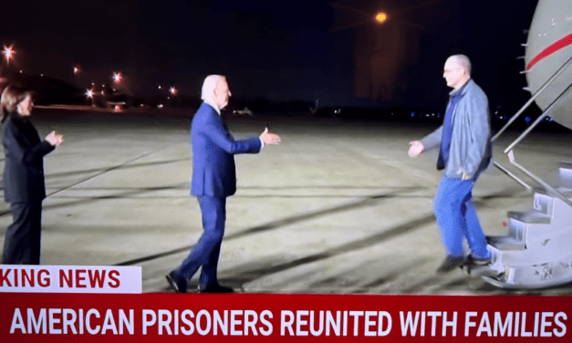 Biden üzenete Putyinnak: „Stop!”