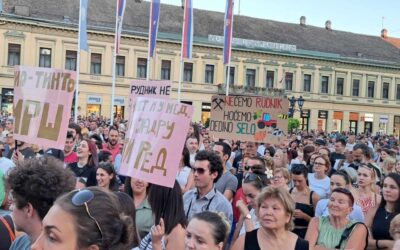 „A Nyugat a gazdasági érdekek miatt szemet huny a Szerbiában zajló dolgok felett”