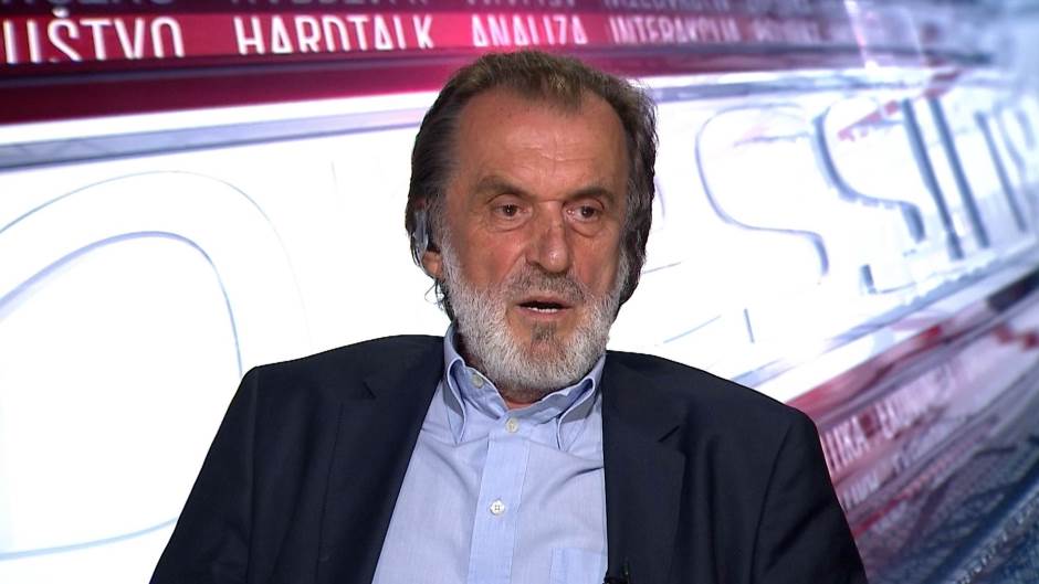 Drašković: Várjuk a „ćacilend-Szerbia” bukását, a nép nem kér a sátor- és toalettországból