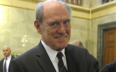 Meghalt Kupa Mihály volt pénzügyminiszter