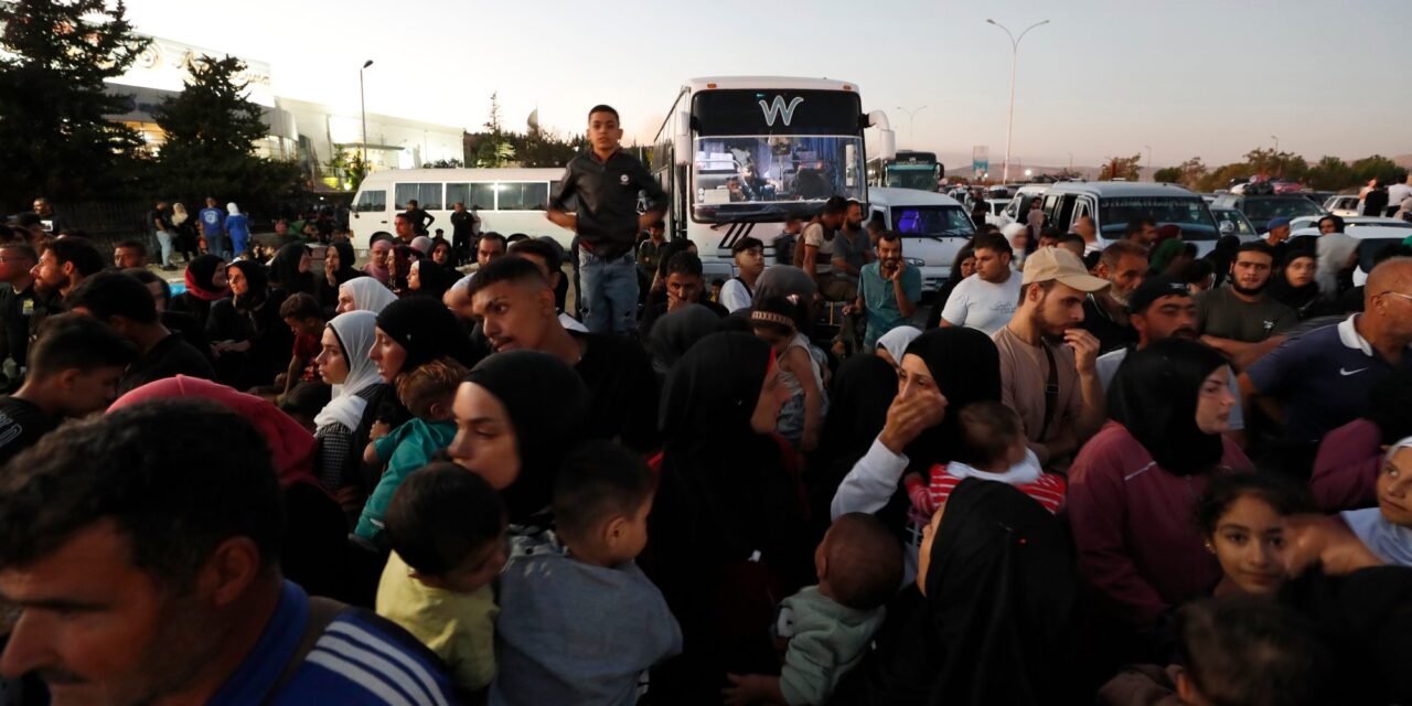 A felkelők bevették Damaszkuszt, megdöntötték Aszad hatalmát