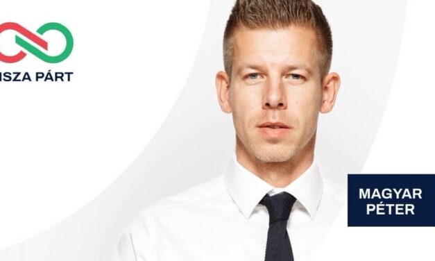 Könyvet adott ki Magyar Péter a TISZA elmúlt kilenc hónapjáról