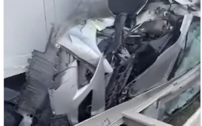 Rommá tört a szabadkai rendszámos Corsa, a sofőr túlélte az ütközést