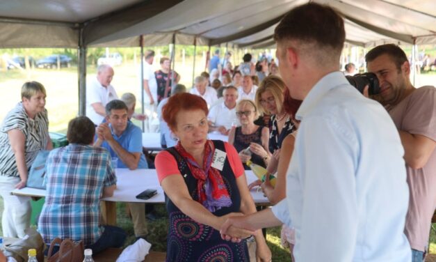 Varjú: Főszerkesztői pályám alatt a Magyar Szó ismét magyar szellemiségben kezdett készülni