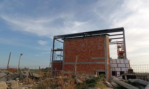 Építkeznek Csantavér határában