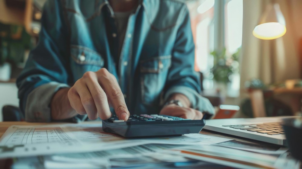 Mi a különbség a bruttó és a nettó fizetés között?