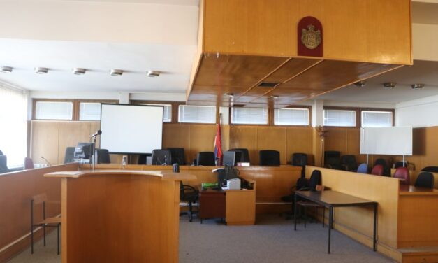 Kedden sztrájkba lépnek a bírák, ügyészek