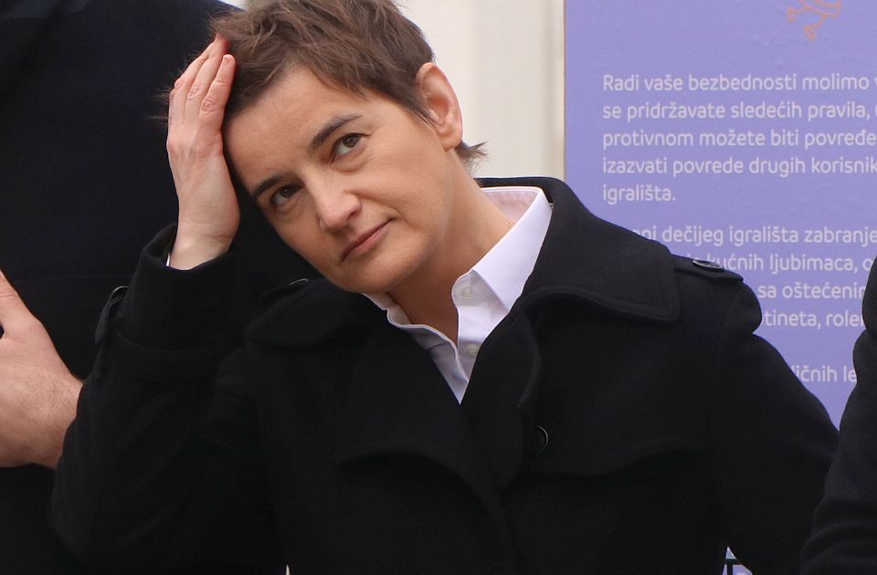 Brnabić: Vagy Vučićot vagy Tepićet, de valakit le kell tartóztatni