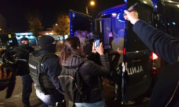 Relja Stanojevićet és Miša Bačulovot is kiengedik a fogdából