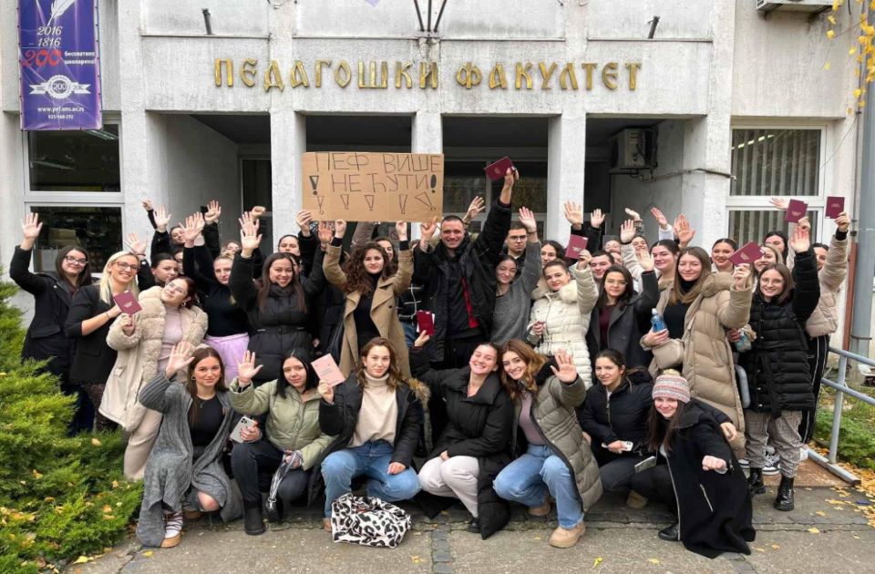 A zombori Pedagógiai Kar hallgatói is csatlakoztak a blokádhoz