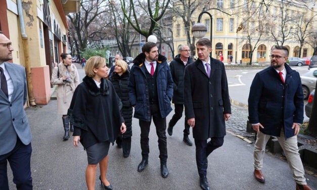 Az VMSZ elnöke Magyar Levente kérésére találkozott Zenta polgármesterével