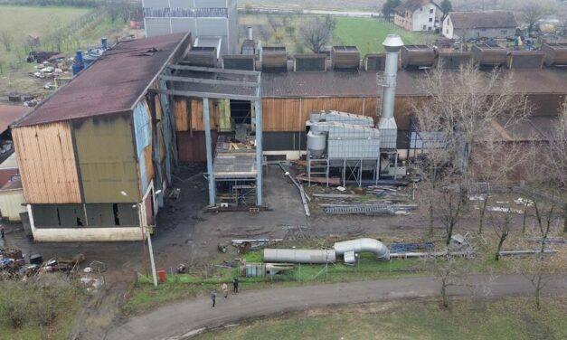 Sokkal jobban van, de állandóan kötözni kell a csókai öntödében megsérült férfit