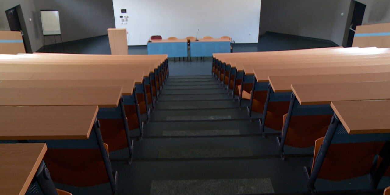 Visszautasította Vučićot a Rektori Kollégium