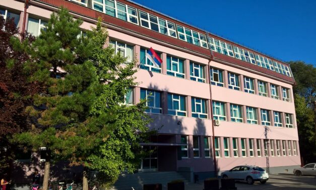 Egy topolyai általános iskola is csatlakozik a blokádhoz