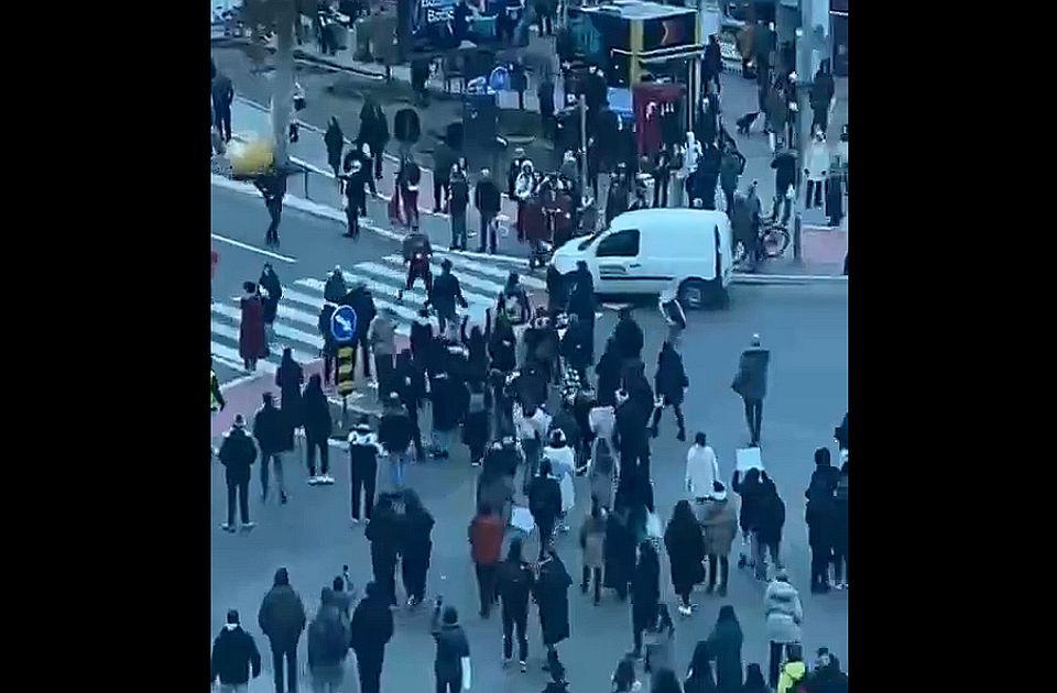 Szabad Polgárok Mozgalma a porschés gázolásról: Dačić, Brnabić és Vučić most kamera elé áll-e?