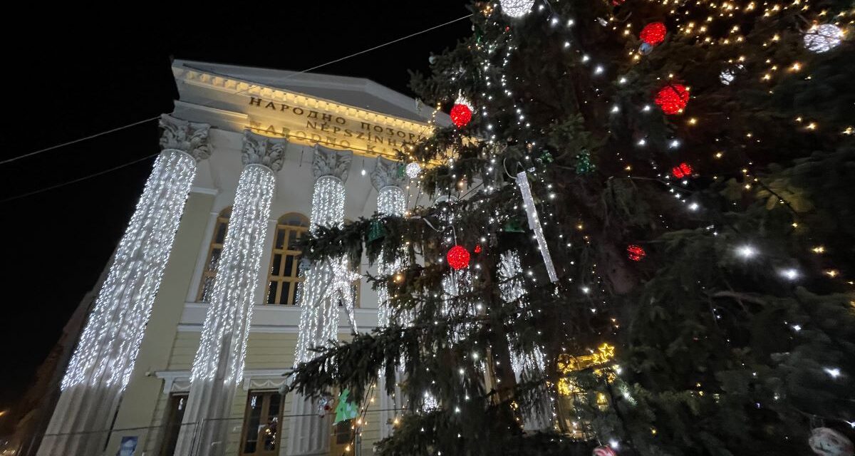 Megnyílt a Winterfest Szabadkán, ünnepi díszbe borult a város