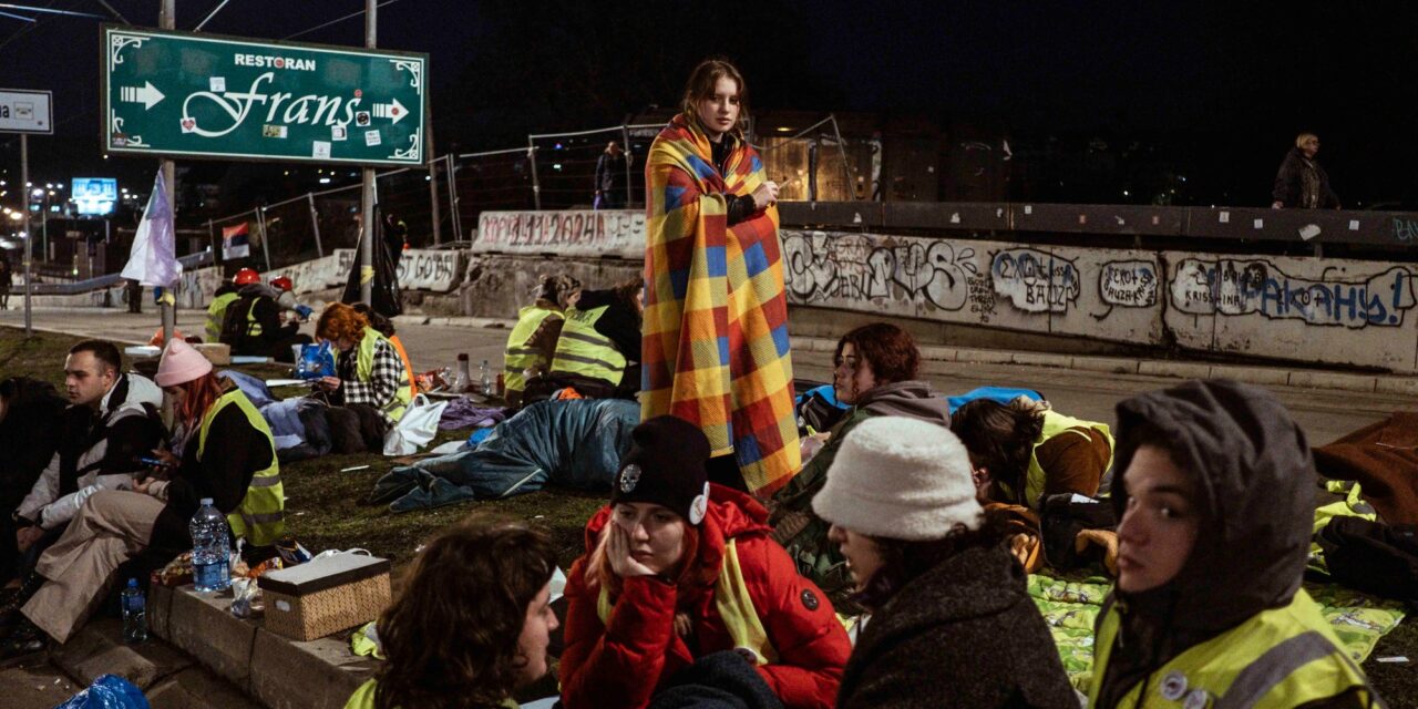 <span class="entry-title-primary">Miénk itt az (autó)pálya – FOTÓRIPORT</span> <span class="entry-subtitle">Befejeződött Belgrádban az Autokomanda egésznapos blokádja</span>