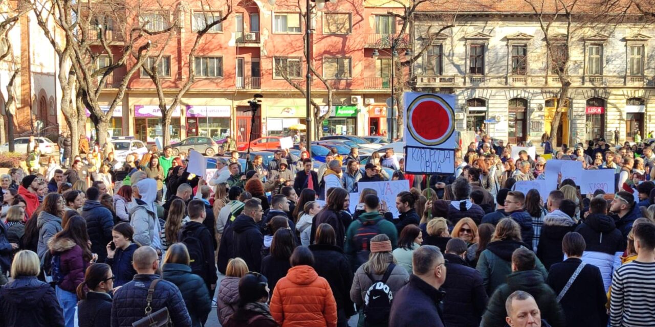 Ismét 15 perc csend, és 15 perc zaj Szabadkán