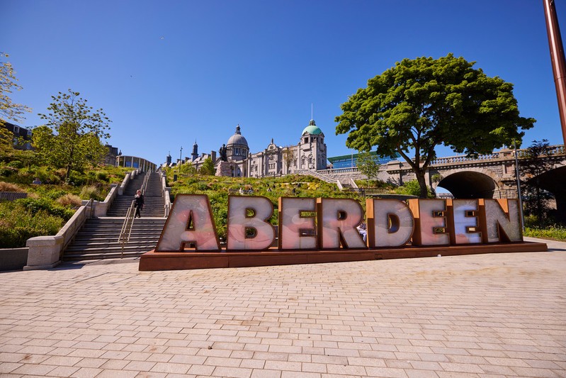 Már nem keresik a Dee folyóban az eltűnt magyar ikerpárt