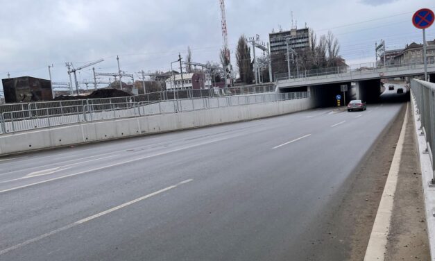 Eltüntették az egyetemista-ellenes graffitiket Szabadkán