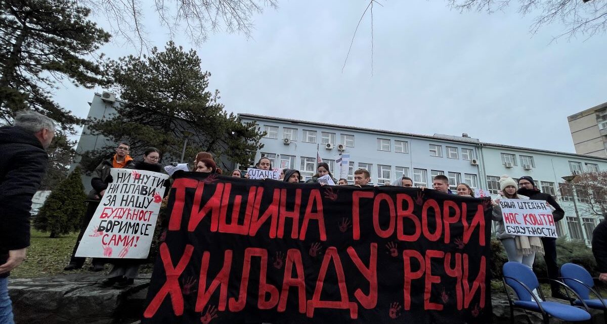 Újraindul a tanítás a szabadkai Közgazdasági Karon is