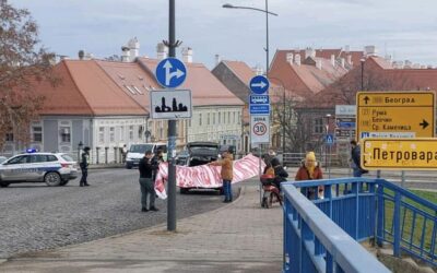 Vajdasági Köztársaság transzparens jelent meg Újvidéken
