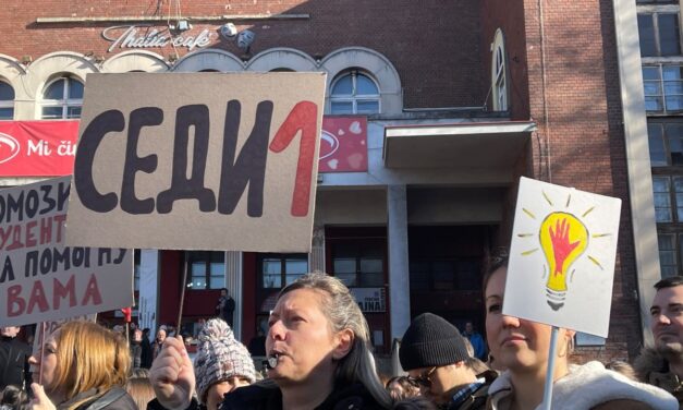 A pedagógusok üzenete: Elnök úr, ön nem illetékes!