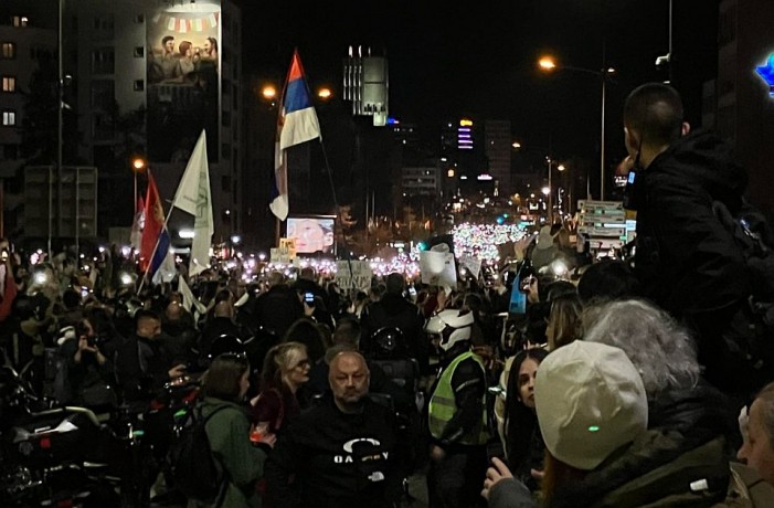 Megérkeztek Újvidékre a belgrádi egyetemisták (Élő videó)