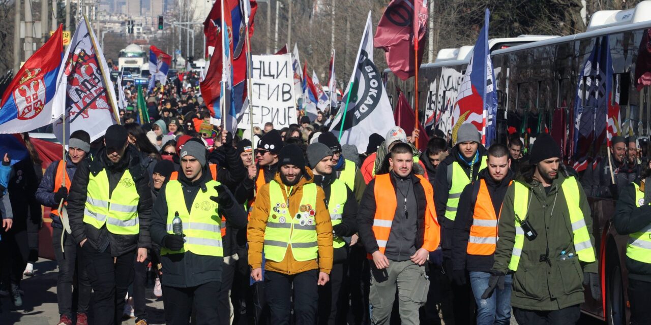 Itt az új akció: Brüsszelig futnak az egyetemisták!
