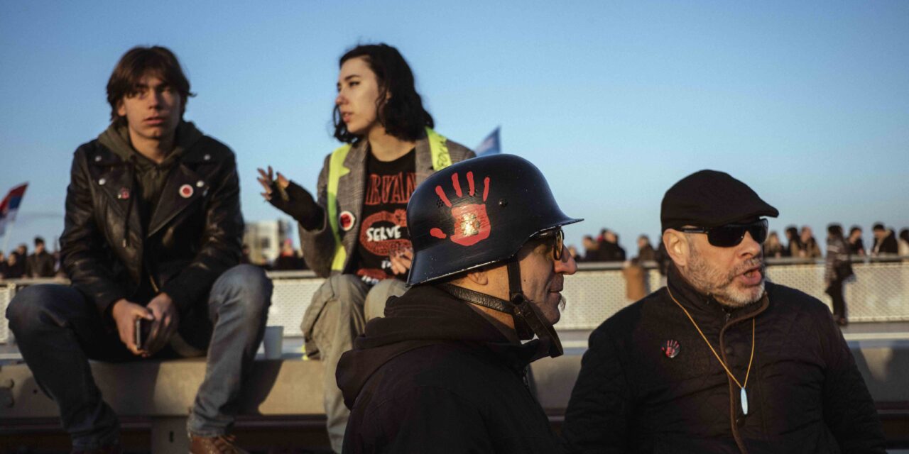 Elnézést kértek a hallgatók a köztelevízió stábjától