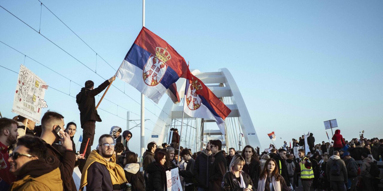 Az újvidéki professzorok saját autóikkal viszik Nišbe a hallgatókat