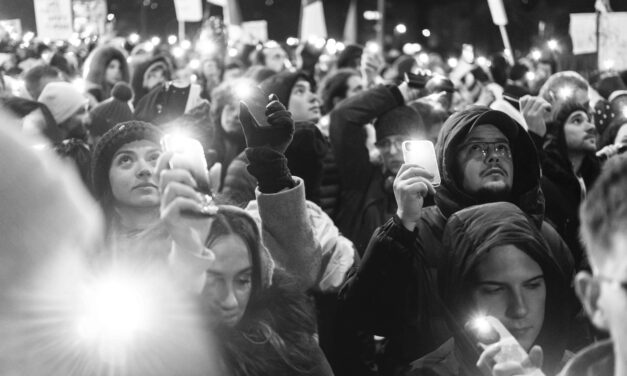 Az ENSZ higgadtságra és az emberi jogok tiszteletben tartására int a belgrádi tüntetés kapcsán