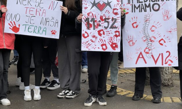 <span class="entry-title-primary">Két nagy tüntetés is lesz Szabadkán</span> <span class="entry-subtitle">Pénteken délben, vasárnap 15 órától várják a polgárokat</span>