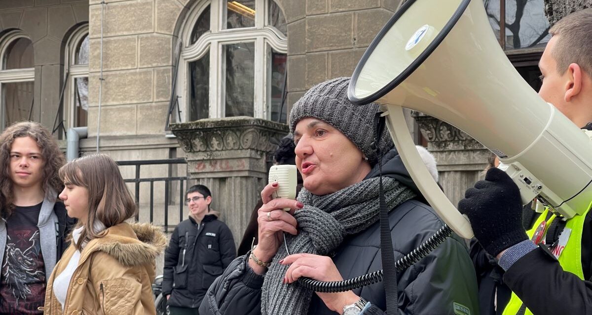 Kedden és szerdán is lesz megmozdulás Szabadkán a tanügyi dolgozókért