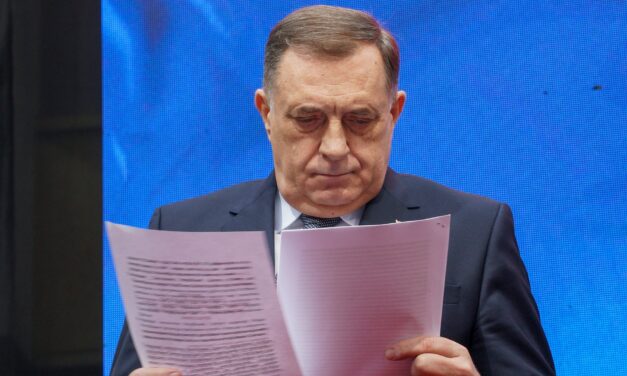 Lengyelország beutazási tilalmat rendel el Milorad Dodik ellen