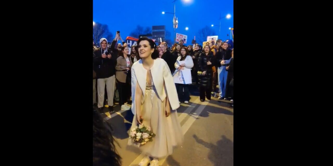 A saját esküvőjéről azonnal a blokádra ment egy menyasszony