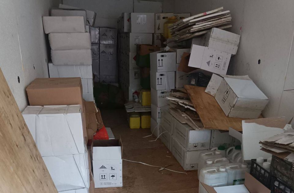 Hat drága autót és egymillió euró értékű árut foglalt le a rendőrség Óbecsén