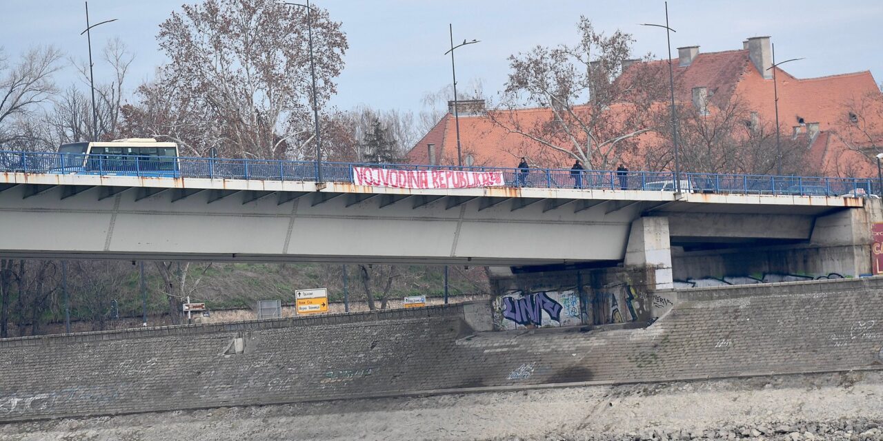 Juhász Bálint helyettese a vajdasági kiáltványról: Vajdaság a név, Szerbia pedig a vezetéknév