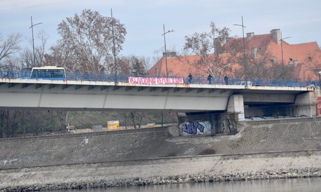 Juhász Bálint helyettese a vajdasági kiáltványról: Vajdaság a név, Szerbia pedig a vezetéknév