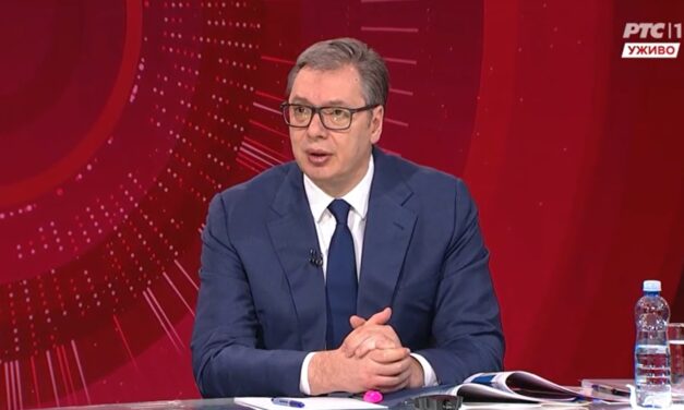 „Vučić ugyan letagadta a hangágyút, de ki az, aki bármit is elhisz, amit ő mond?”