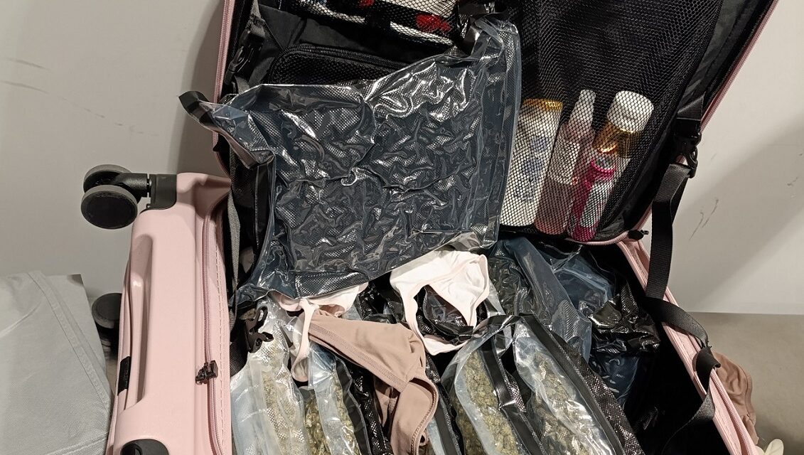 Kiderült: Egy magyarországi nő bukott le a teli bőrönd droggal Belgrádban