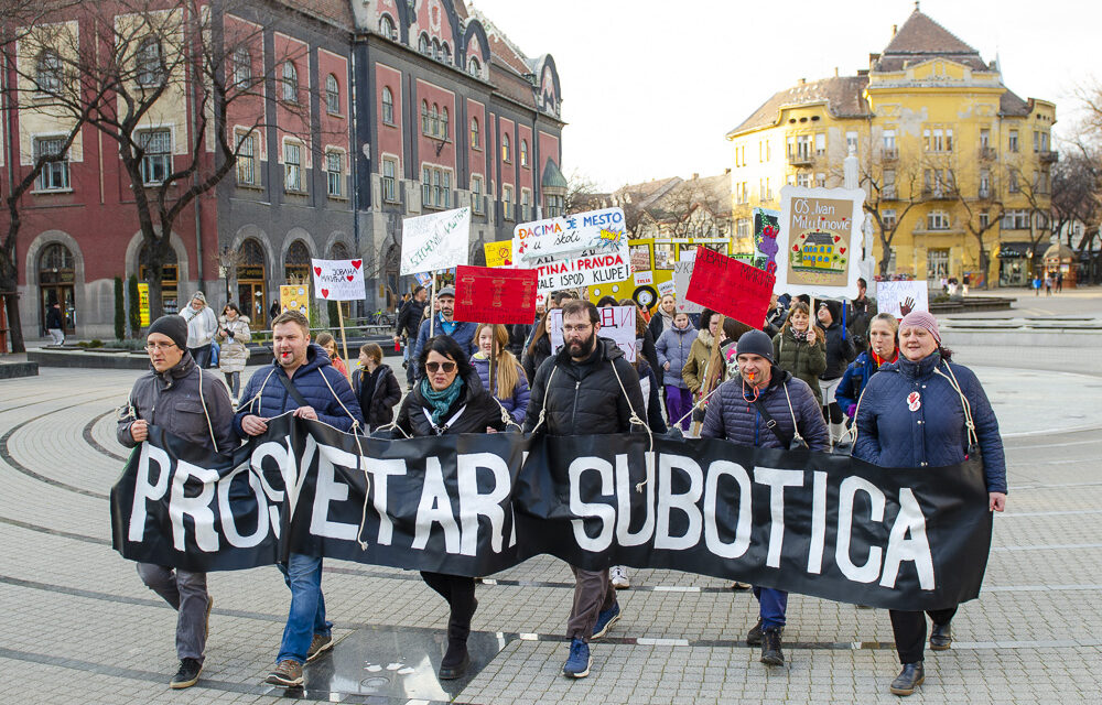 Szabadkai tanárok: Nem gondoljuk meg magunkat, míg a követelések nem teljesülnek