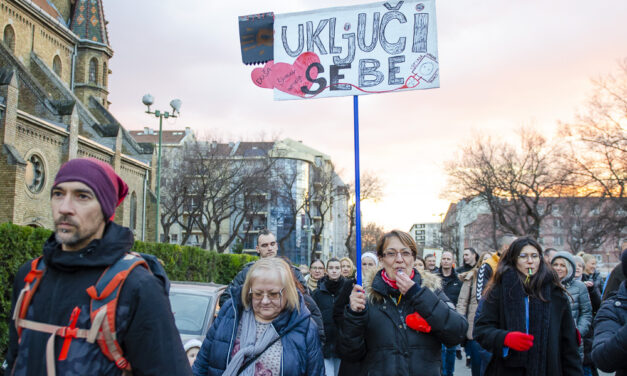 Tüntetések országszerte