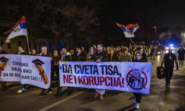 Nem lankad a csókaiak lendülete – újabb tiltakozó megmozdulás csütörtökön