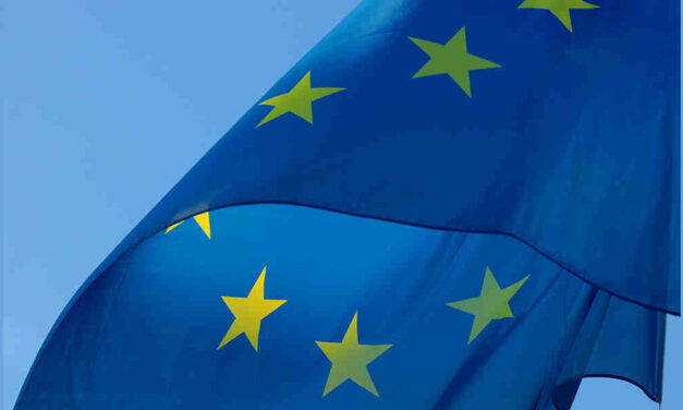 Jobban hisznek a polgárok a Oroszországnak és Kínának, mint az EU-nak