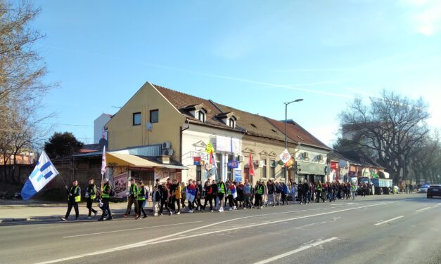 Belgrádig pumpálják a szabadkai egyetemisták