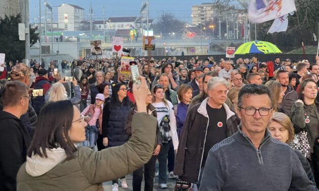 „Nem akarok innen elmenni!  Azt akarom, hogy ITT normálisan élhessek”